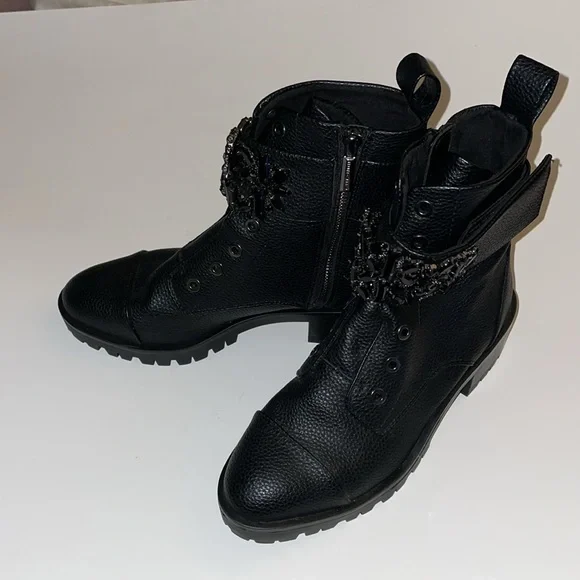 Karl Lagerfeld Black Embellished Combat Boots size 6, very good condition - Picture 1 of 7